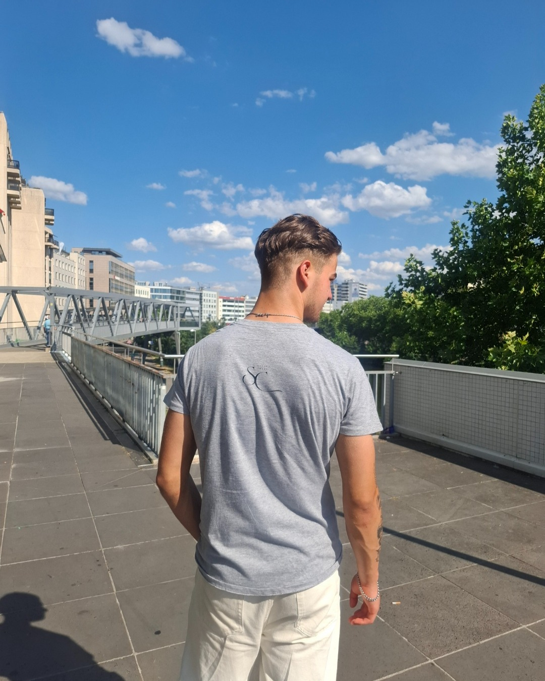 Unisex Kurzarm- Shirt